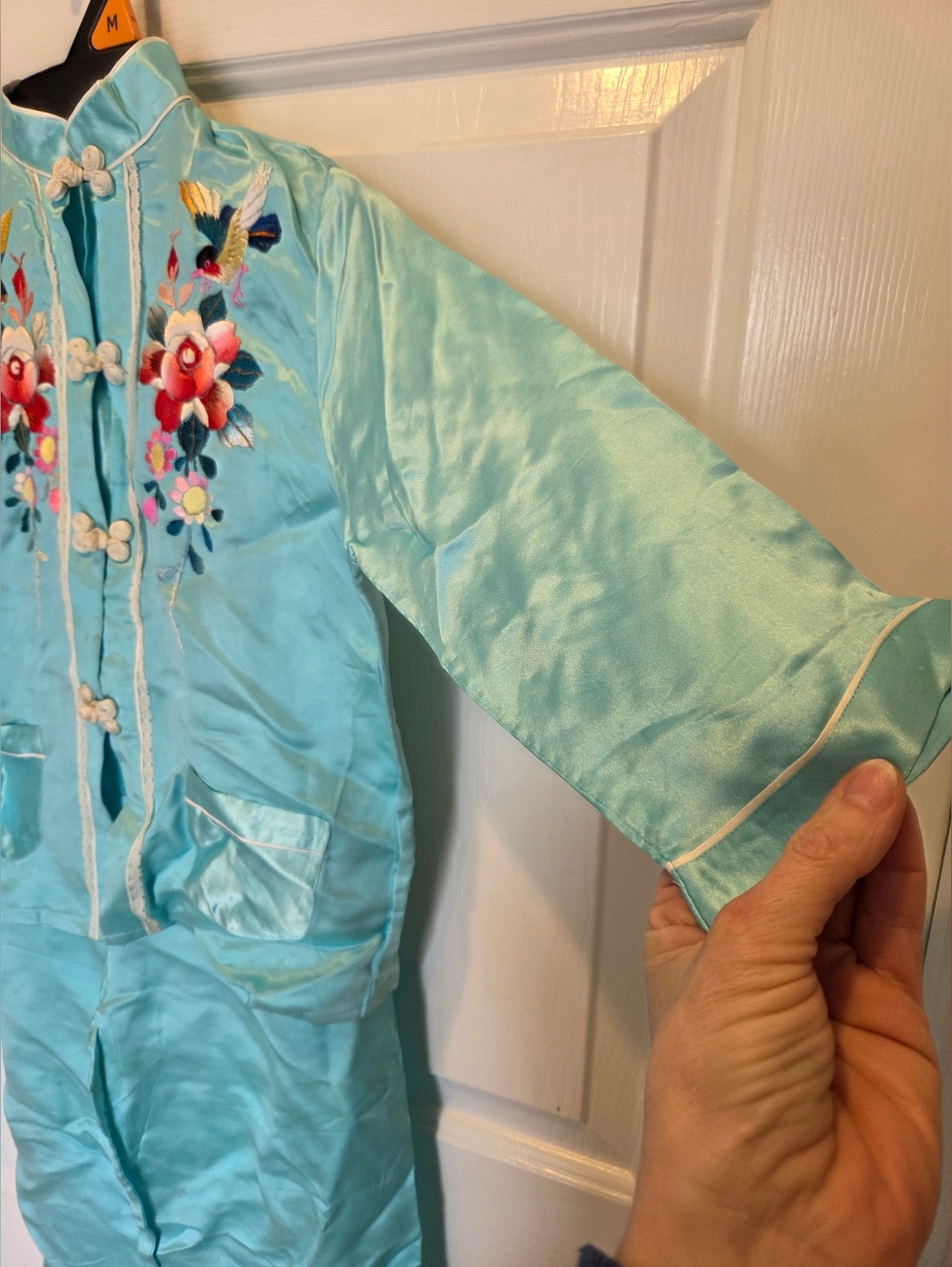 Vtg Oriental Silky Child's Embroidered PJ Ser Size Medium - Picture 4 of 16
